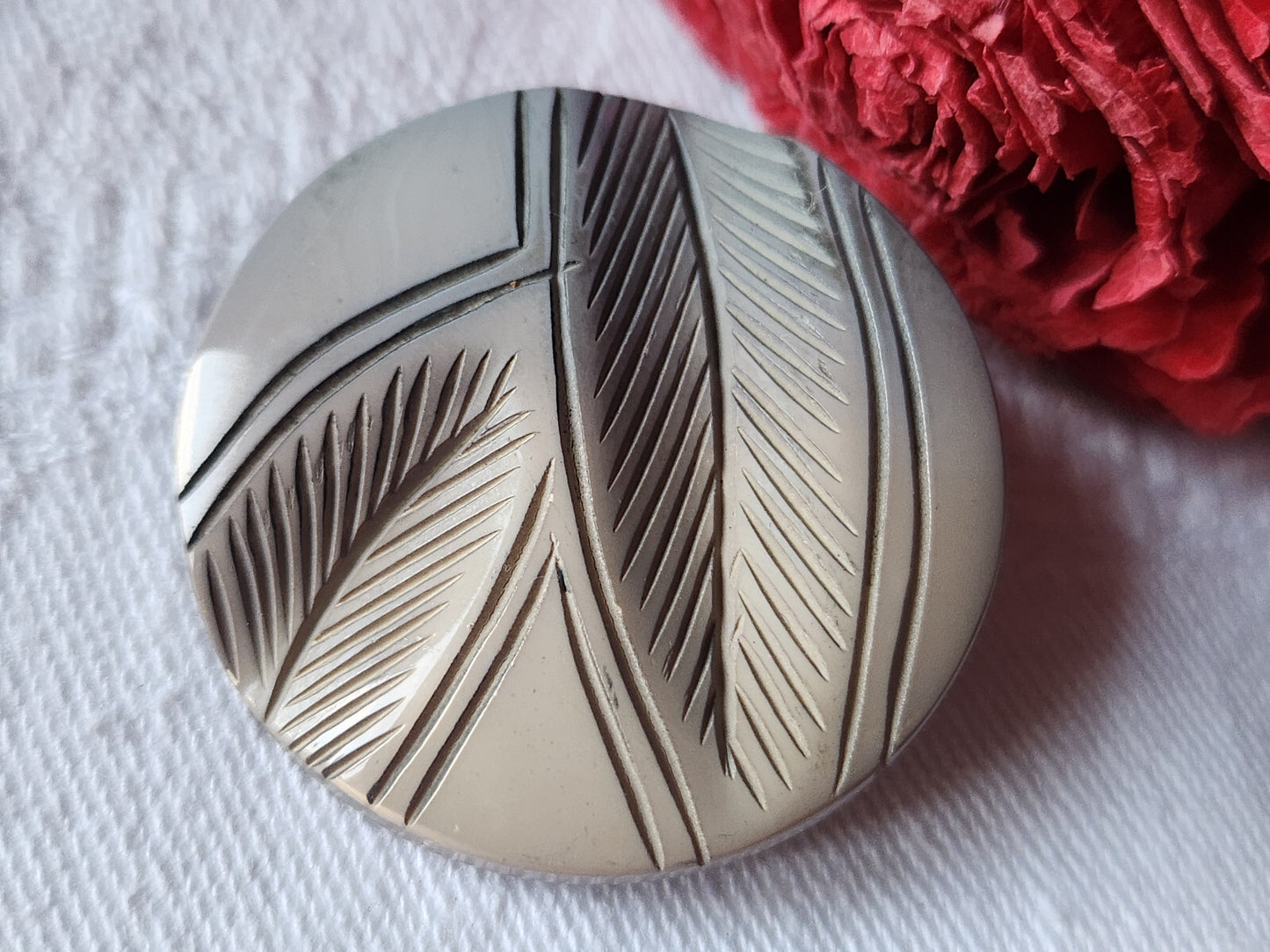 Collection bouton ancien gris camaieu motif feuillage relief 3,3 cm G8N