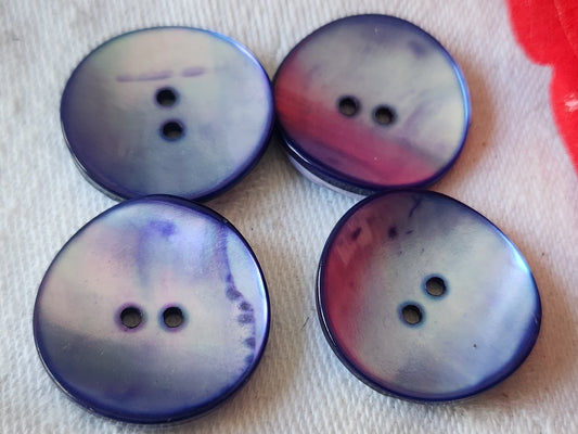 Lot 4  boutons vintage en nacre bleu 2,2 cm ref 749