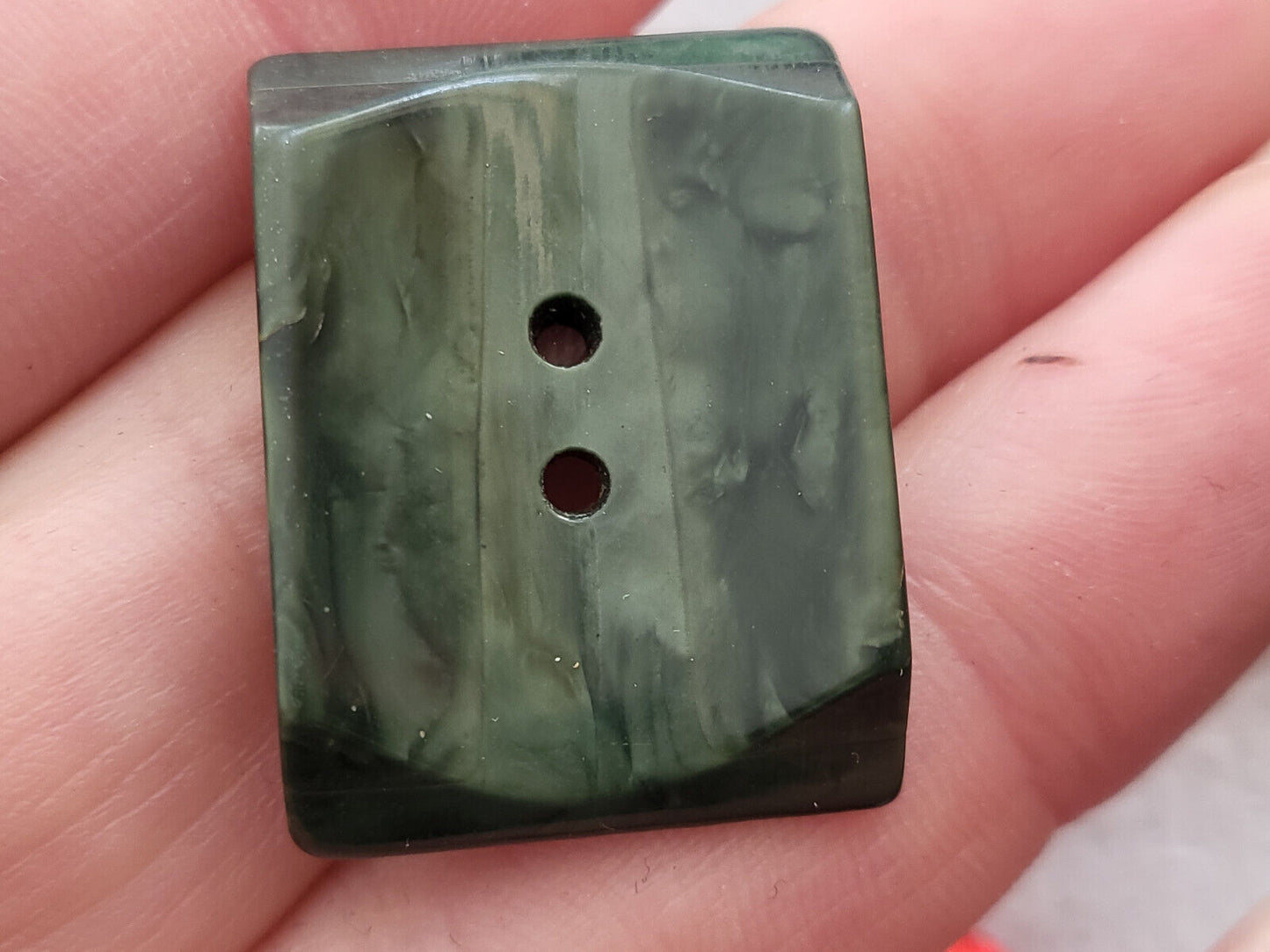 Duo boutons anciens art deco bi matière vert rectangle 3 cm sur 2,2 cm D8J