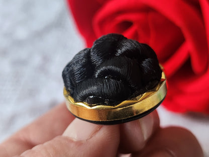 Gros bouton en résine et passementerie ancien vintage 2,4 cm D16G
