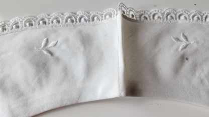 Ancien  col dentelle application tissu fin dentelle  B1-29