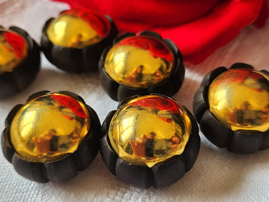 Lot 6 boutons vintage marron trés typé 2,2 cm volume pied ref 1196