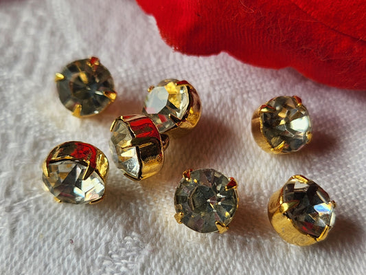 Lot 7 mini boutons vintage avec strass verre metal effet grelot 0,7 cm ref 3550