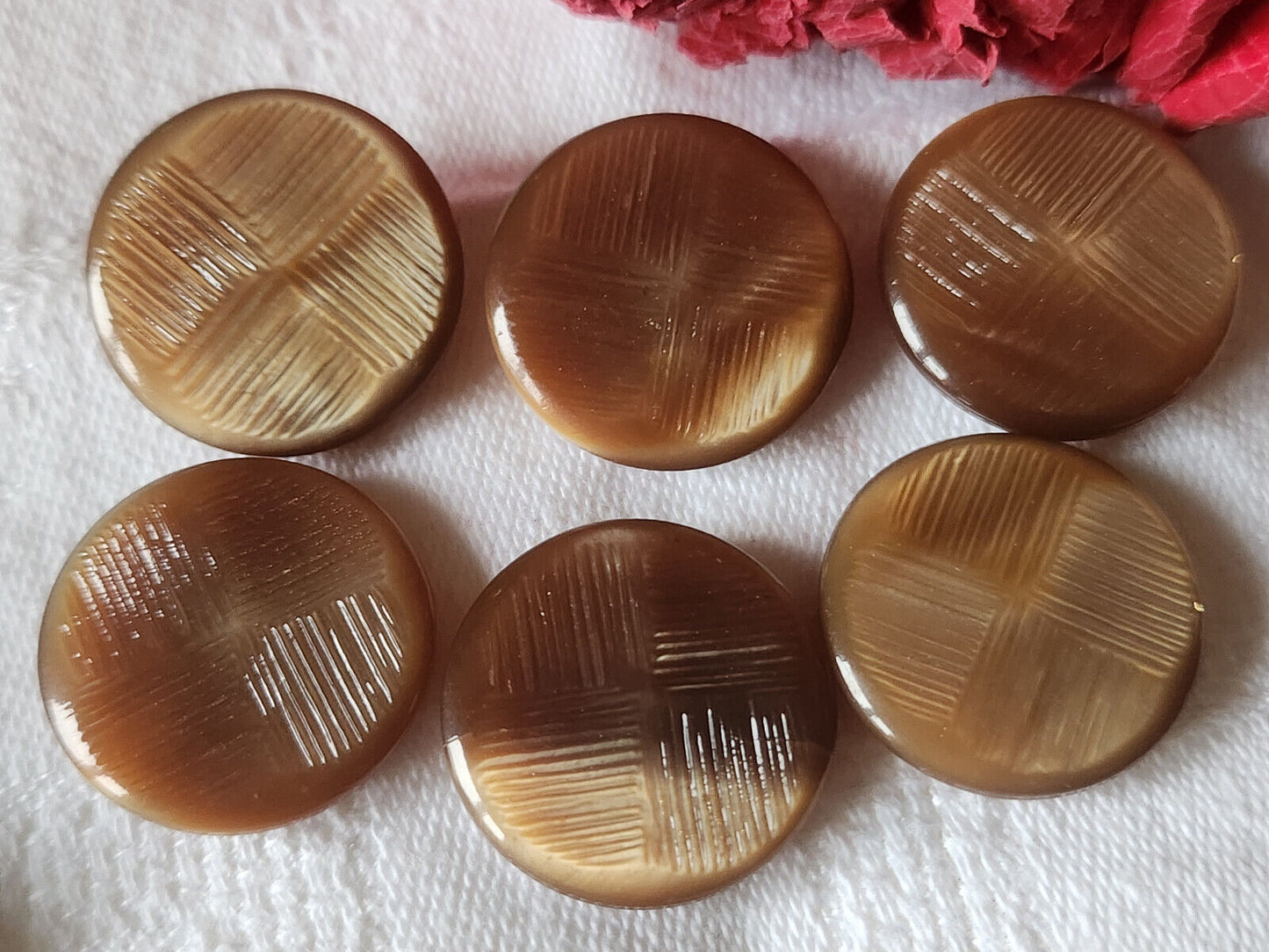 Lot 6 boutons vintage marron strié pied plat 2,1 cm ref 1249