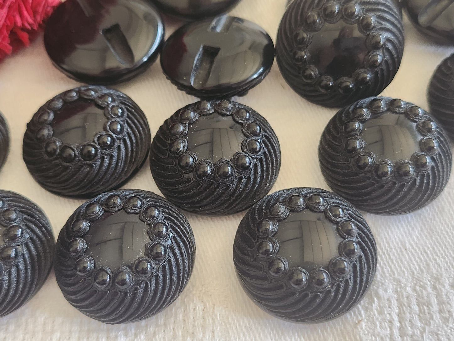 Lot 6 boutons vintage noir résine  volumineux perle en verre 2,5 cm pied ref 780