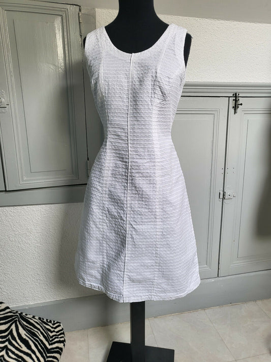 Pur vintage robe  ancienne blanche gaufrée taille 38 B5