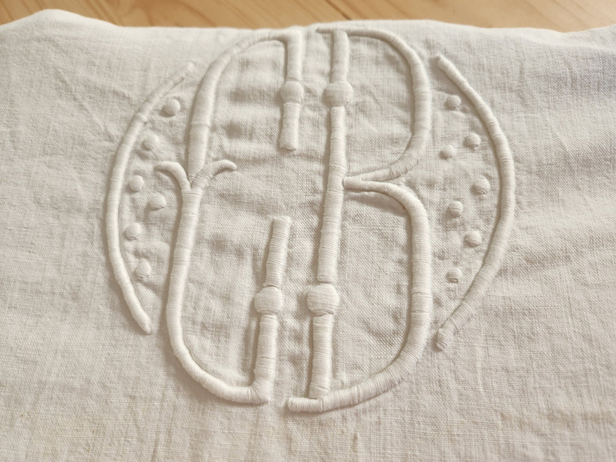 Ancien grand drap  coton monogramme CM jour 215 sur 310  cm  B8