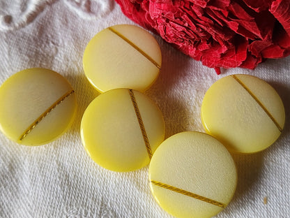 Lot 5 jolis boutons vintage jaune inclusion doré 2,3 cm pied ref 842