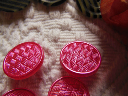 Lot 4 boutons anciens en verre rose damas diamètre 1,8 cm  D12N