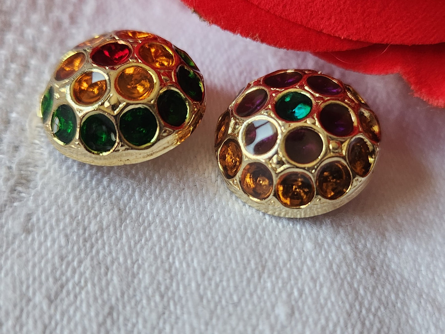 Duo boutons vintage effet strass metal doré 1,6 cm pied bijoux G17J