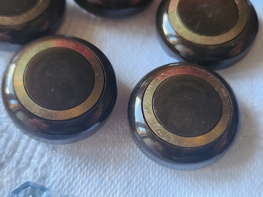 Lot  6 boutons vintage marron bombé incrustation metal pied  2 cm ref 2500