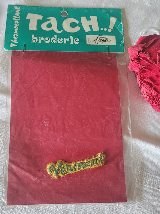 Ancien patch vintage thermocollant "vermont" broderie customisation T14
