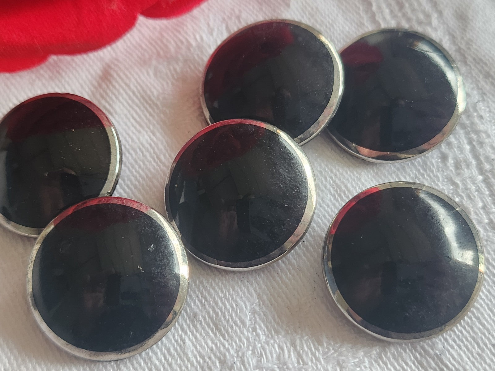lot 6 gros boutons ancien en verre noir argenté  bombé lisse 2,2 cm ref 2877