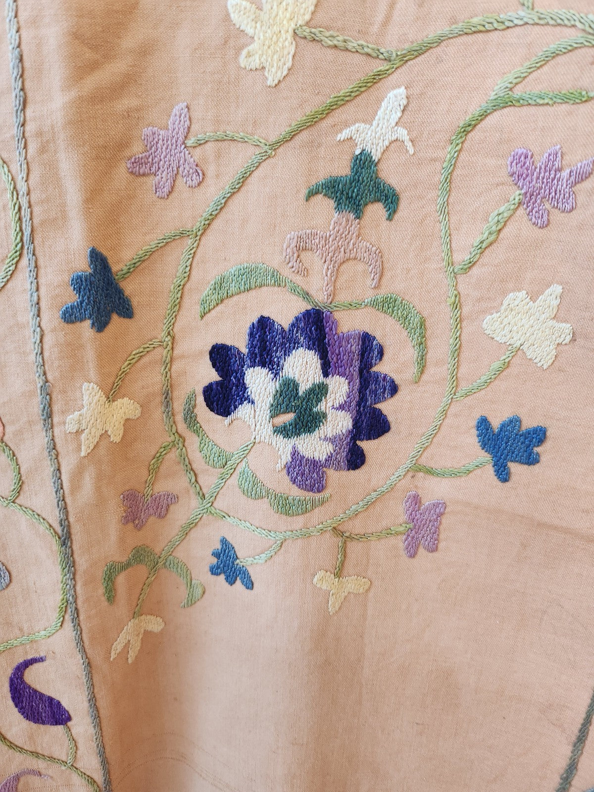 Trés ancien ouvrage XIXéme nappe d'autel? broderie B8
