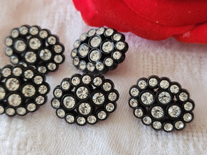 Lot 5 boutons noir acrylique strass en verre 1,6 sur 2,1 cm ref 5969