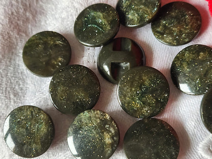 Lot 12 boutons vintage vert paillette inclusion 1,7 cm ref 5844