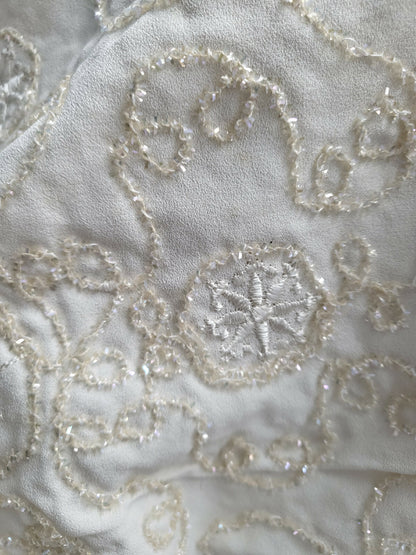 Ancien tissu style crêpe crème ornement irisé  2 m 70  sur sur  91 cm B3