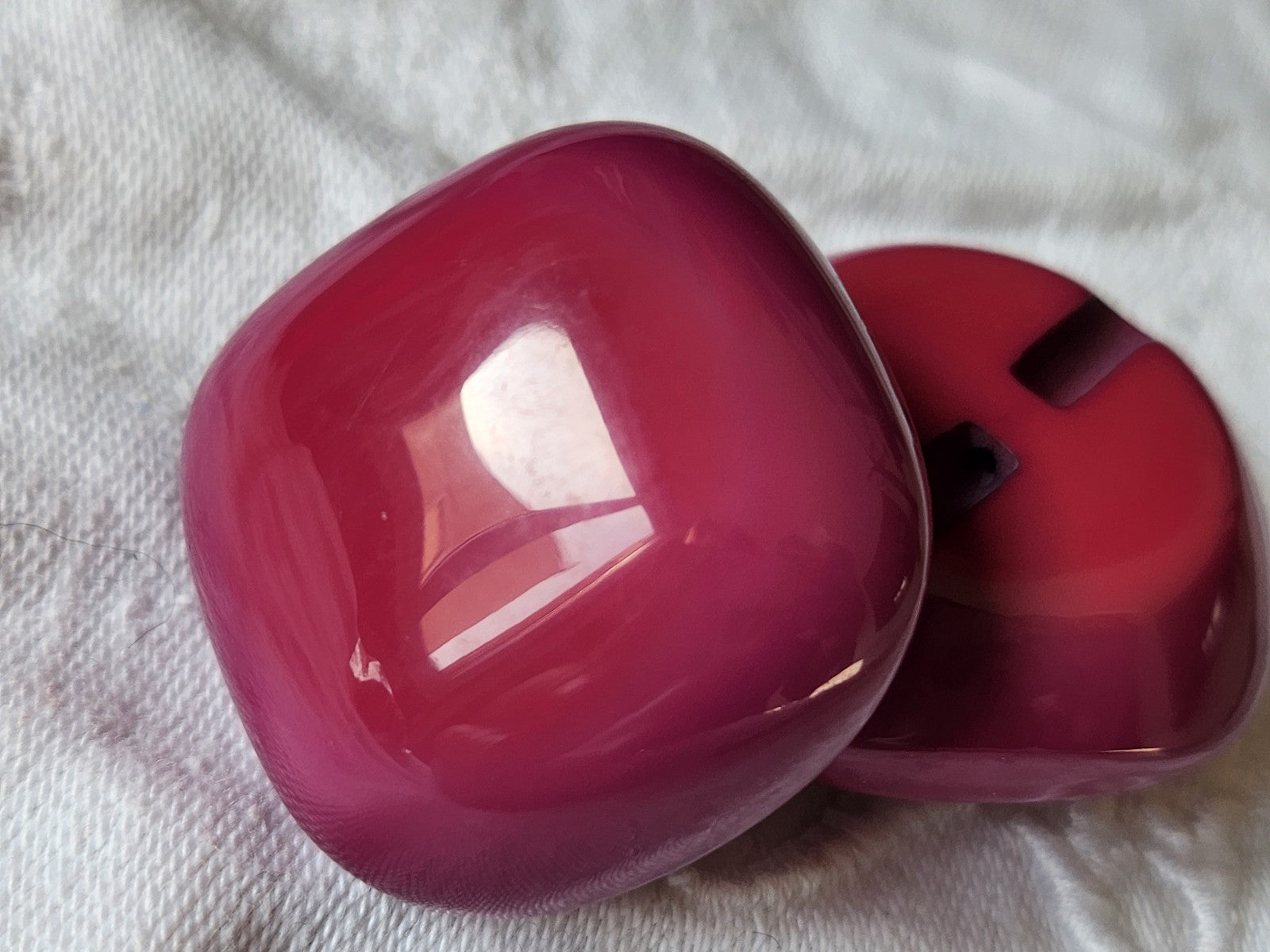 Enorme bouton vintage 3,3 cm imposant rose fushia lourd ref 3870 **
