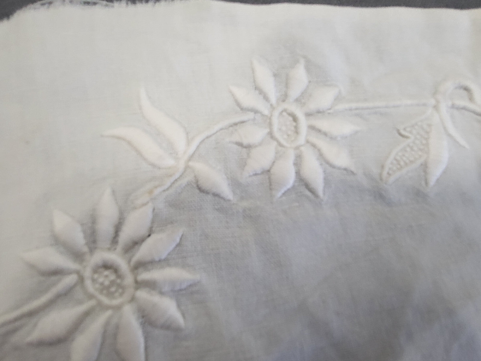 longue broderie ancienne feston pour création incrustation 24 cm  B6