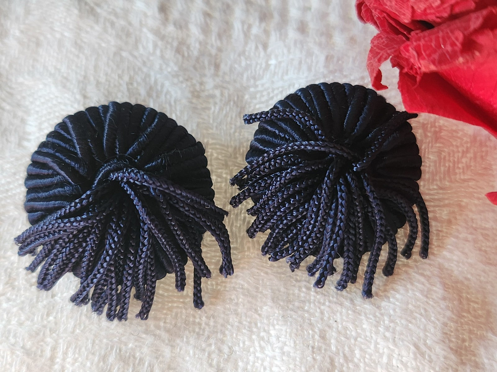 Duo  boutons anciens vintage passementerie bleu pendant 2,1 cm G15A