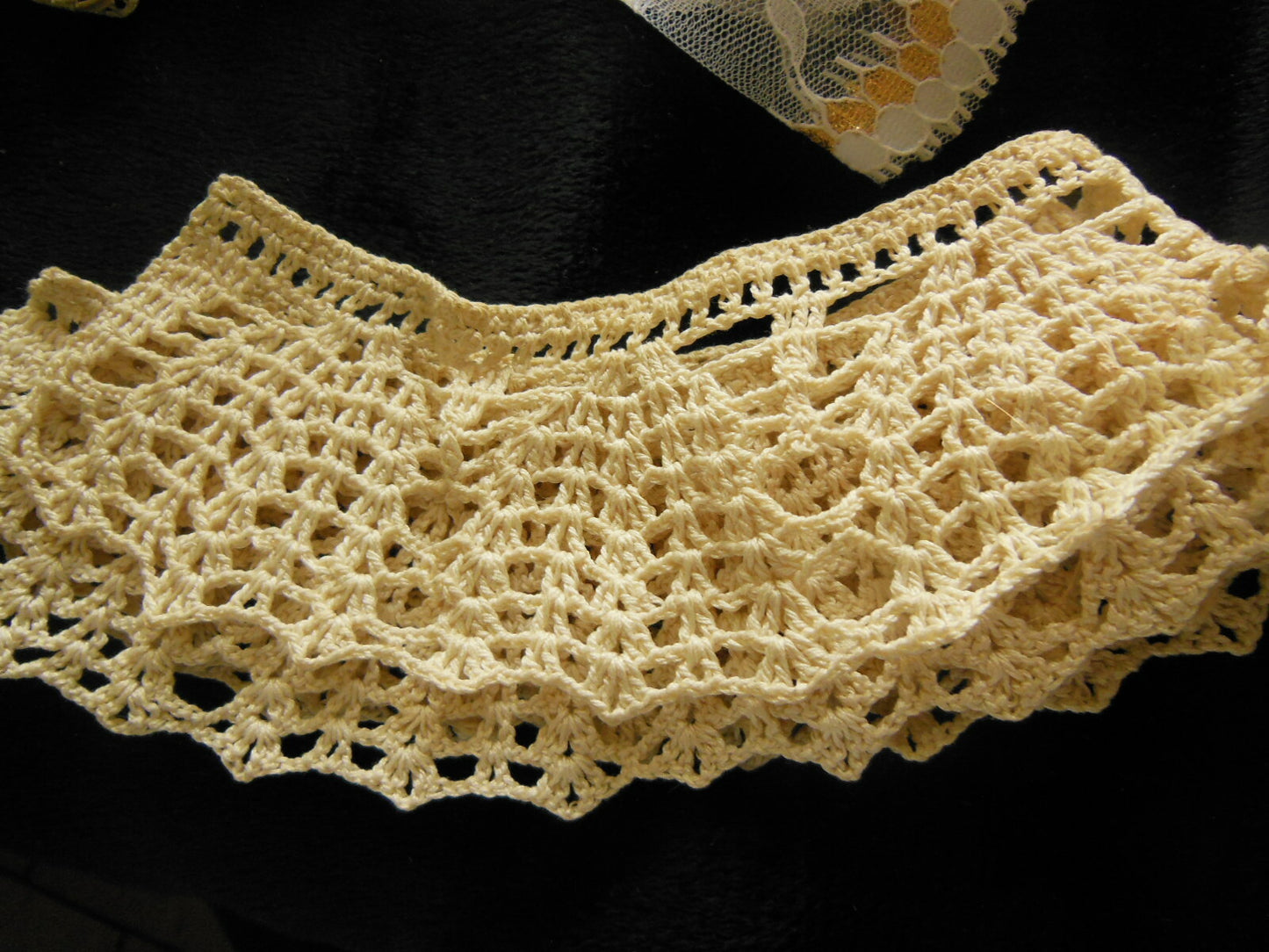Col ancien au crochet pour adulte large  costume théâtre T15-39