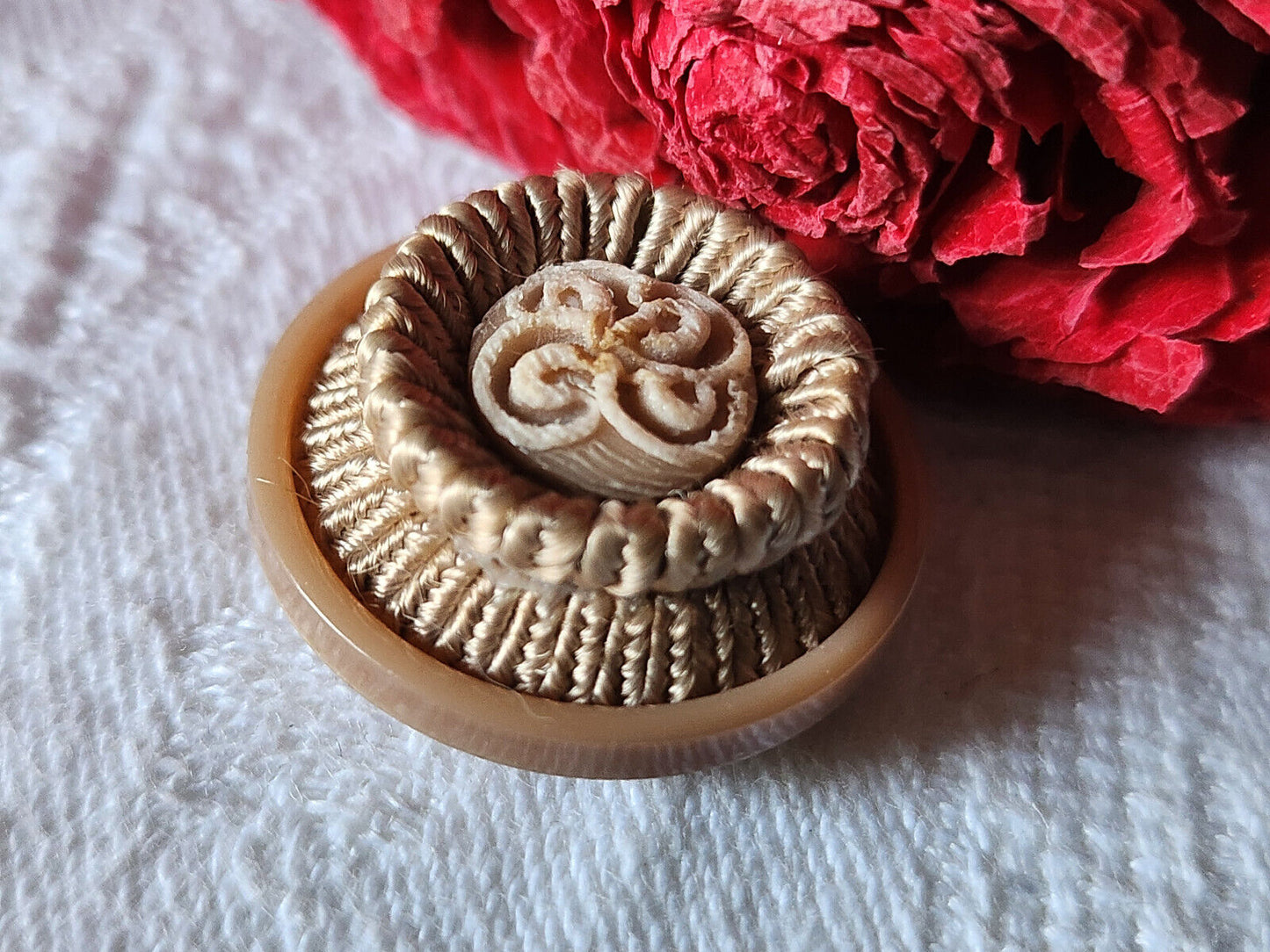 collection gros  bouton ancien vintage resine passementerie 2,4 cm ref 3237