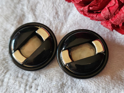 Duo boutons vintage coeur en nacre noir pied 2,1 cm ref  3036