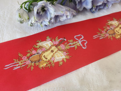 Large galon ruban vintage motif musique 2 métres sur 6,7 cm B9