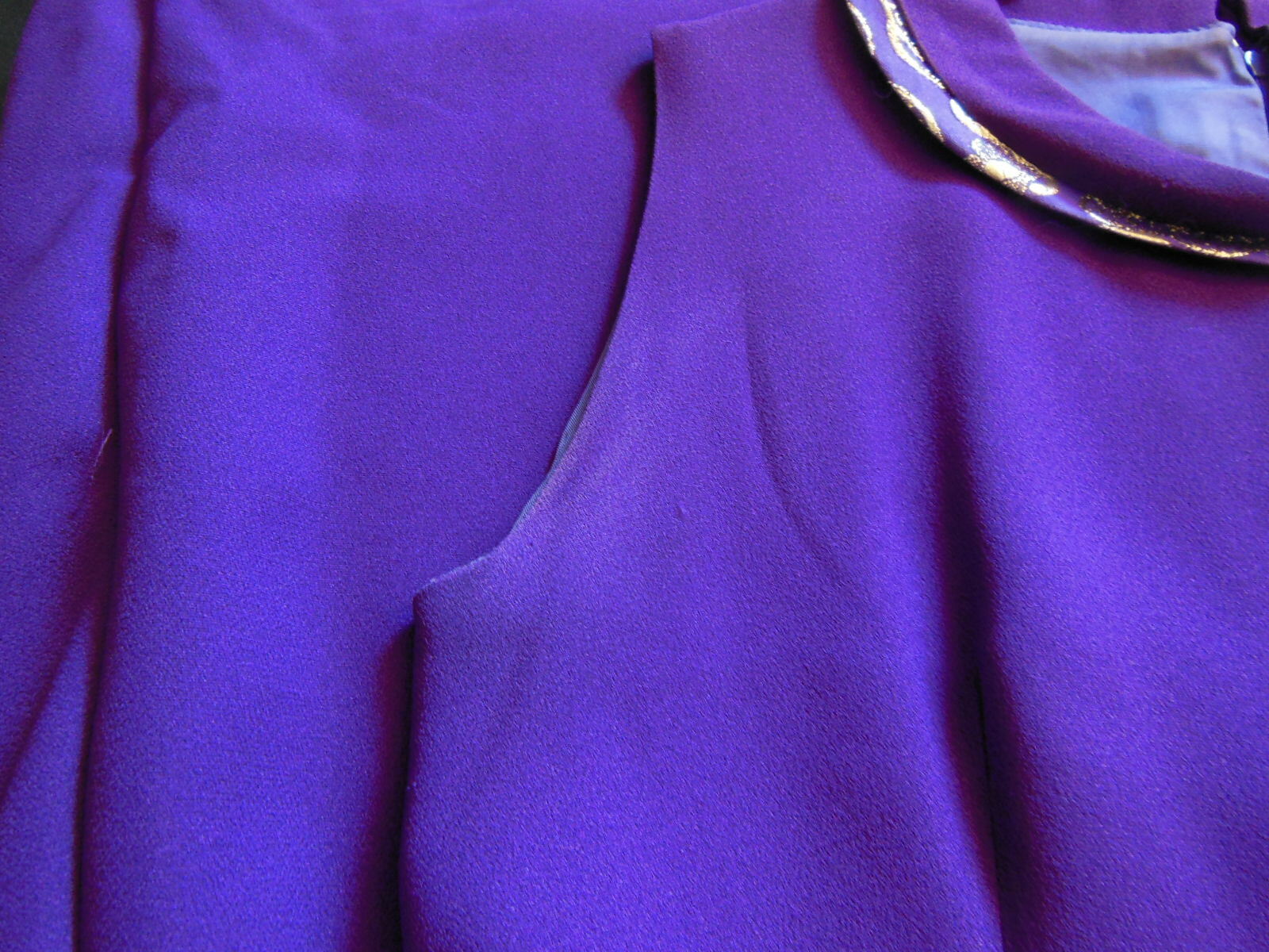 Pur vintage robe ancienne violet et or boutons superbes 38/40 B5