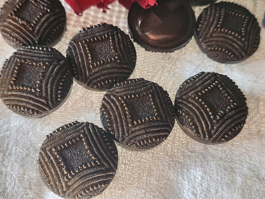 Lot 6 boutons vntage en résine marron 2,1 cm pied ref 2835