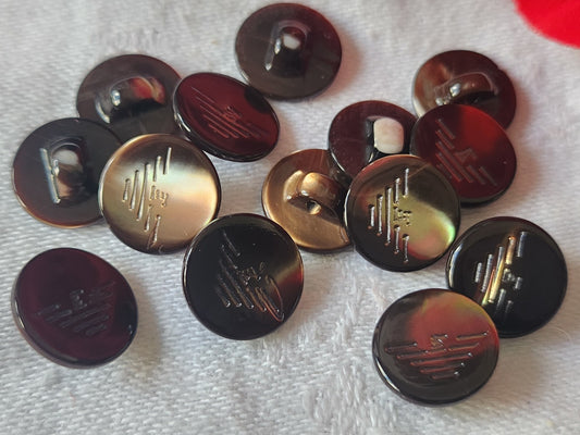 Lot 6 boutons vintage en nacre marron armani empario  pied 1,2 cm ref 5058
