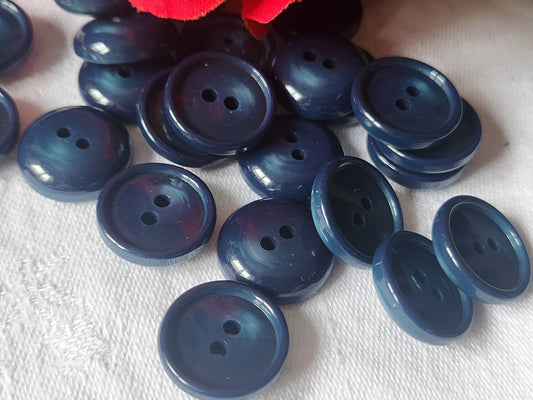 Lot 21 boutons vintage à trous bleu 1,7 cm ref 1895