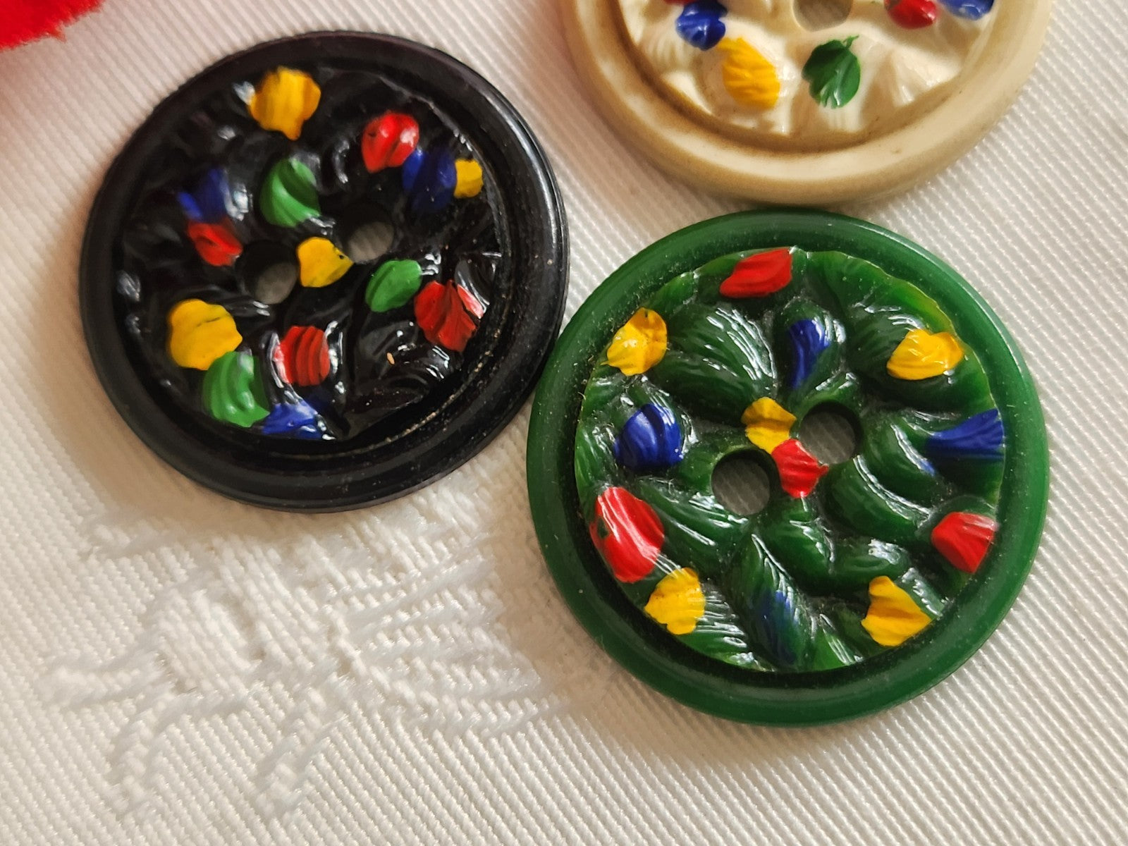 Trio boutons vintage peint texturé 2,7 cm ou 27 mm trous ref 6343