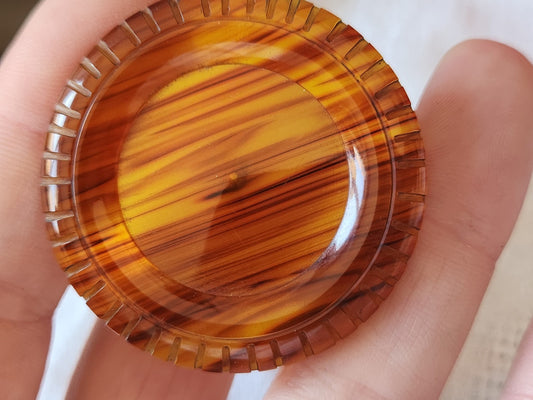 Enorme bouton ancien ecaille roux superbe 4,3 cm G18K