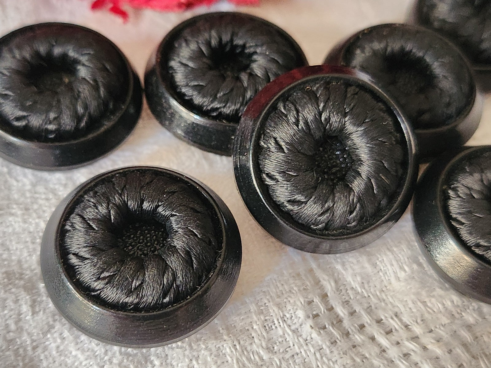Lot 6 gros boutons anciens passementerie noir pied perlé  2,7 cm ref 2918