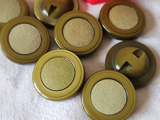Lot 6 gros boutons vintage vert 2,7 cm à pied ref 821