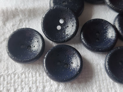 Lot 16 boutons vintage bleu trés foncé avec mini alveole trous 1,8 cm ref 4753