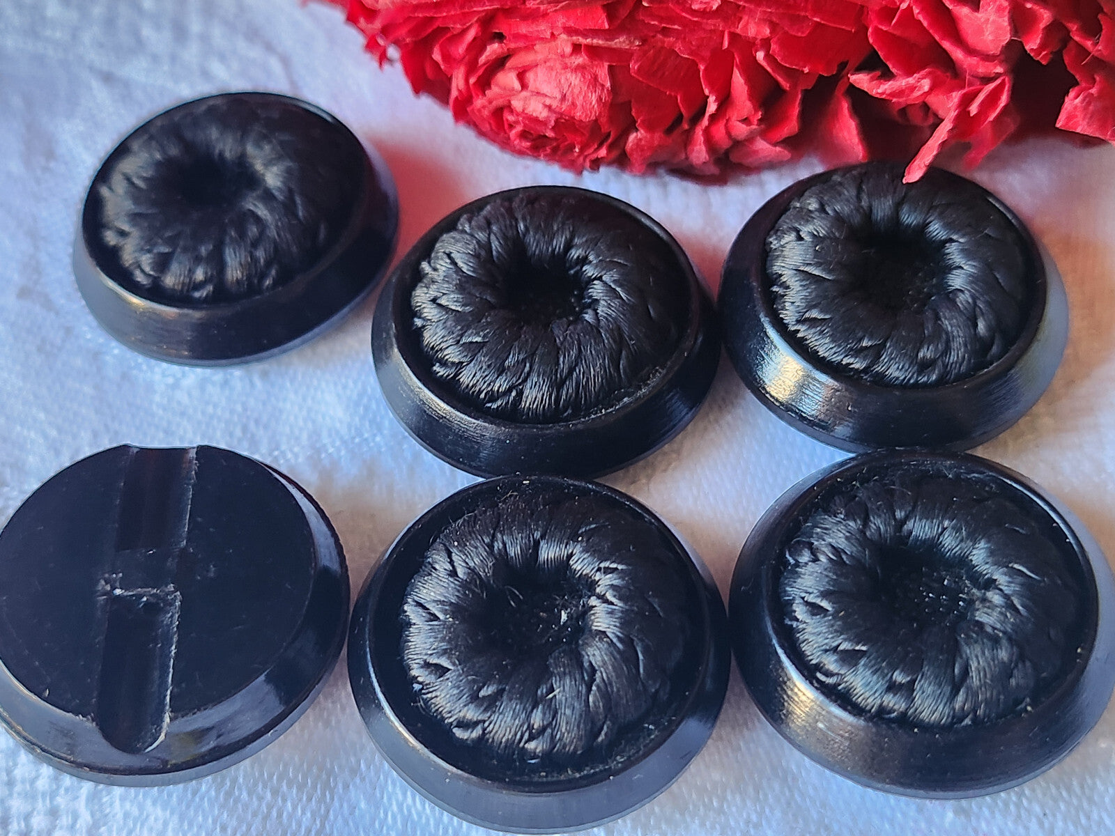 Lot 6 gros  boutons anciens vintage passementerie noir pied 2,7 cm ref 424