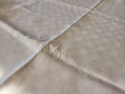 Ancienne nappe damassé monogramme IB rectangulaire B8