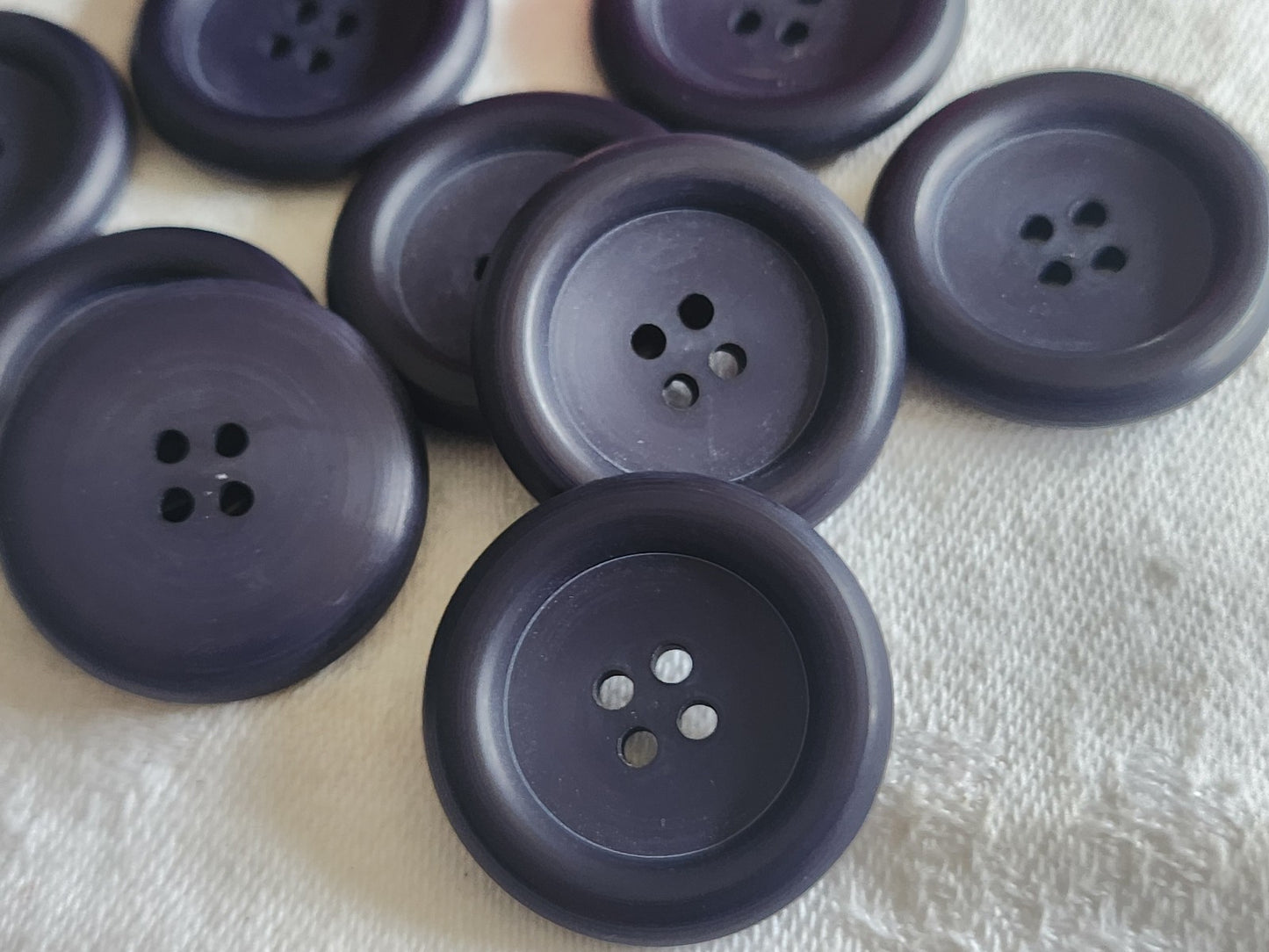 Lot 10 gros boutons vintage bleu mat foncé  2,7 cm ref TA