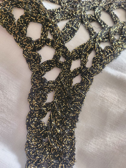 Grande encolure  vintage dentelle noir dore récup main robe soiréeevoir photo B8