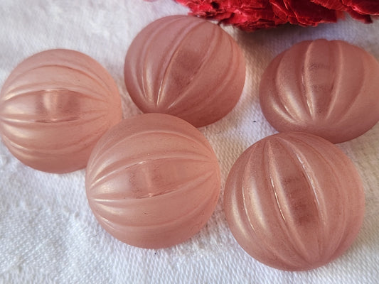 Lot 5 gros boutons vintage rose bord mat bombé pied 2,3 cm ref 5391