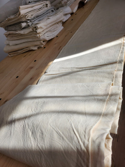 Grand coupon de toile ancienne bi 3 métres sur 2 m40 B6