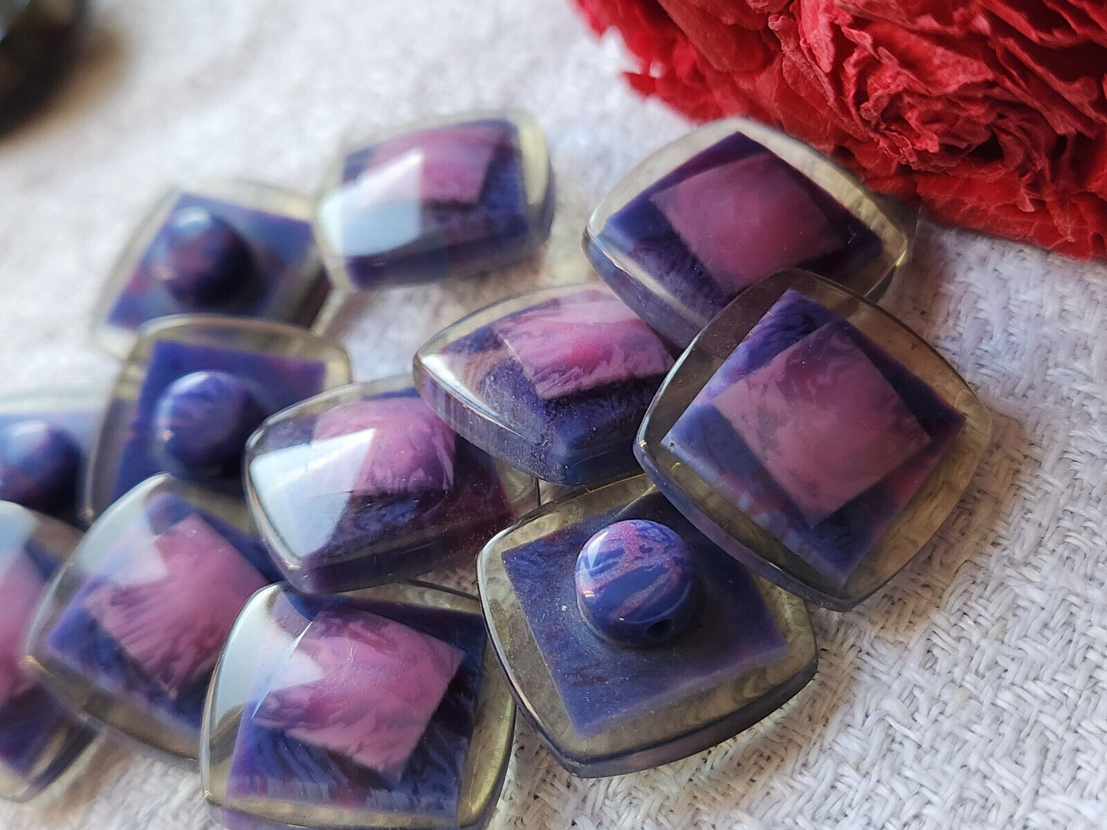 Lot 6 superbes boutons vintage  violet rose pied 1,5 cm ref 5612