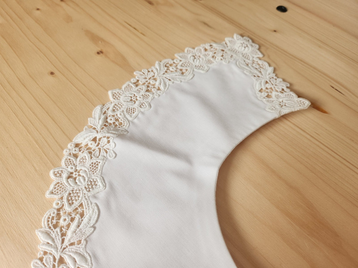 Grand col vintage mecanique coton dentelle adulte costume B8
