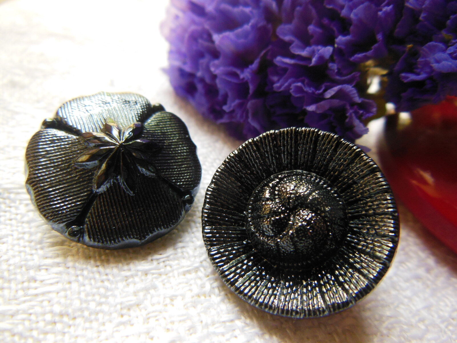 Duo boutons vintage en verre gris effet hematite motif diamètre:1,7 cm D2K