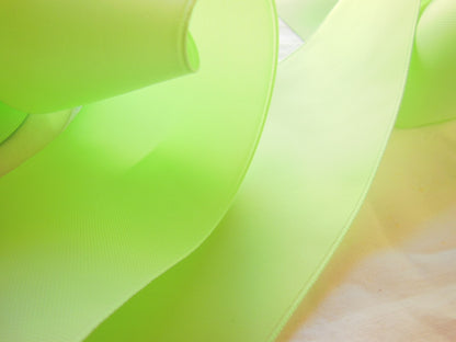 Ruban satin couverture extra large vert 2 métres sur 7 cm superbe qualité  B4