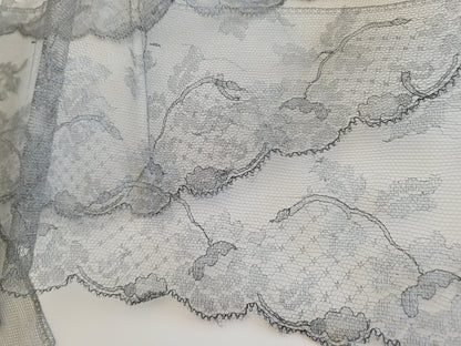Rare large dentelle ancienne grise voilette  jupon modiste 4 mètres 70 B6 n°16