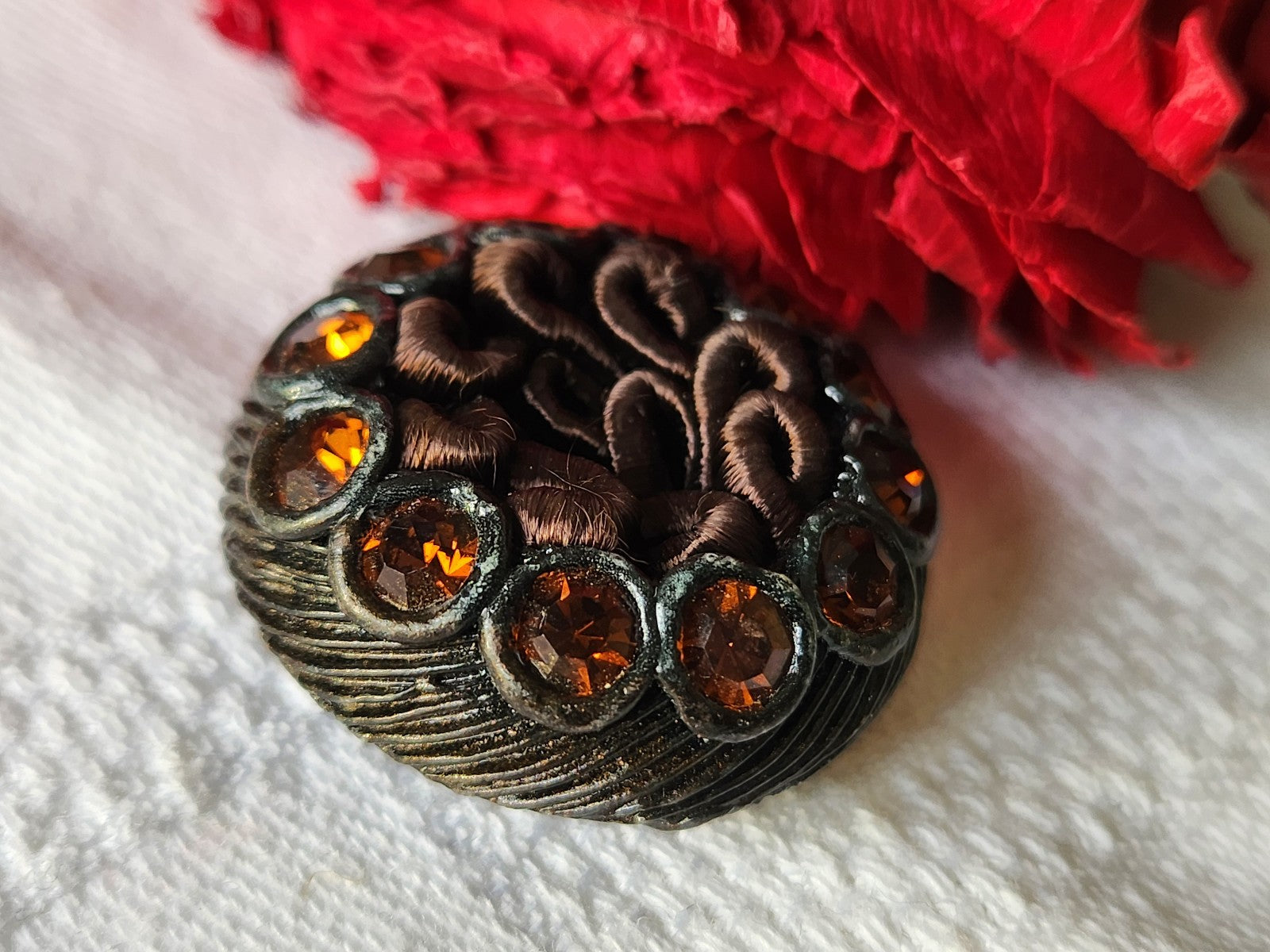 gros bouton vintage résine et passementerie marron strass verre 2,9 cm ref 3685