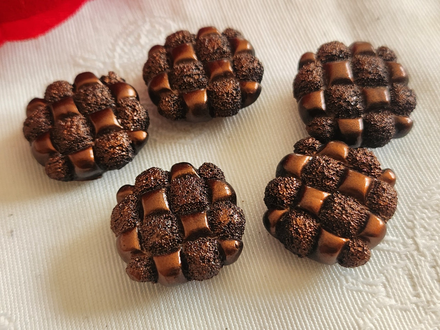 Lot 5 boutons vintage en résine carré marron pied 1,9 cm ou 19 mm ref 6350